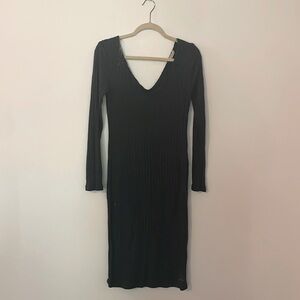 Hunter green ribbed long sleeve dress